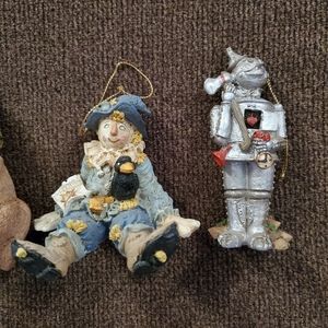 None Holiday - Wizard of Oz Ornaments None Holiday - Wizard of Oz Ornaments